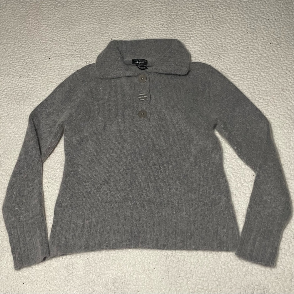 Skyr vintage angora blend henley sweater size large grey